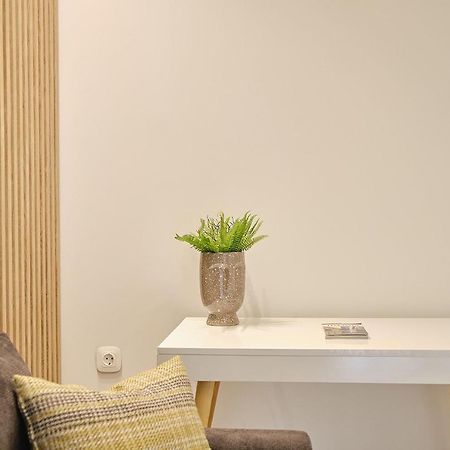 Elegant Central Apartment Veria - Με Ενδοδαπέδια Θέρμανση!!! エクステリア 写真