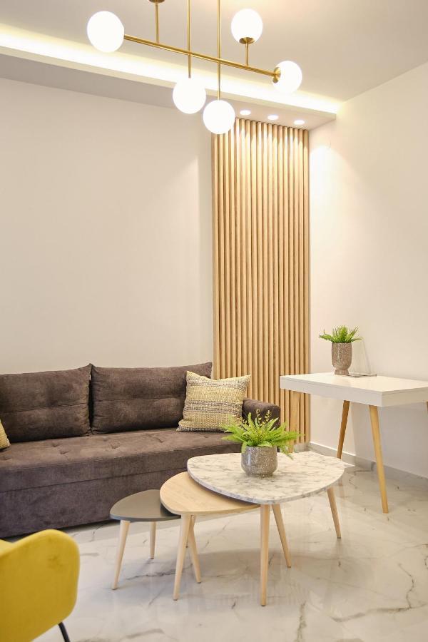Elegant Central Apartment Veria - Με Ενδοδαπέδια Θέρμανση!!! エクステリア 写真